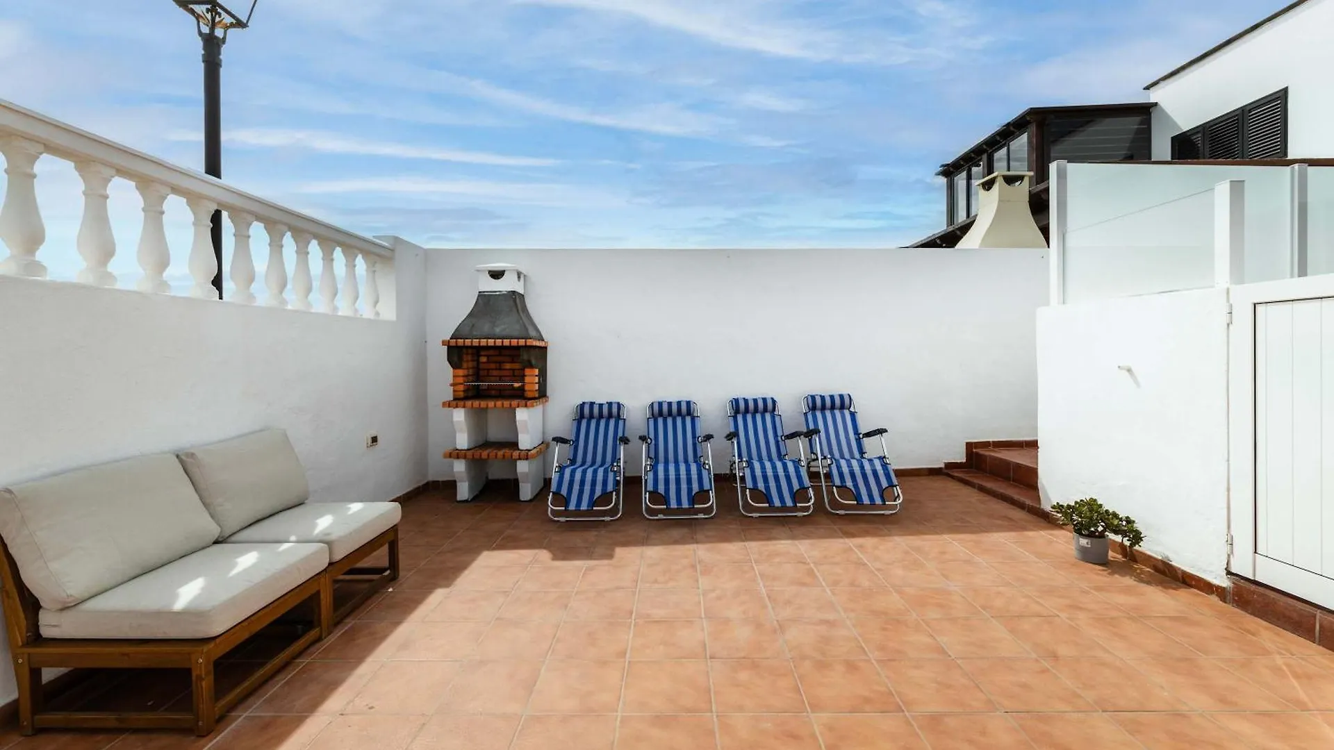 Bayside Cocoteros Hideaway Palm Sunset Apartman Guatiza Spanyolország